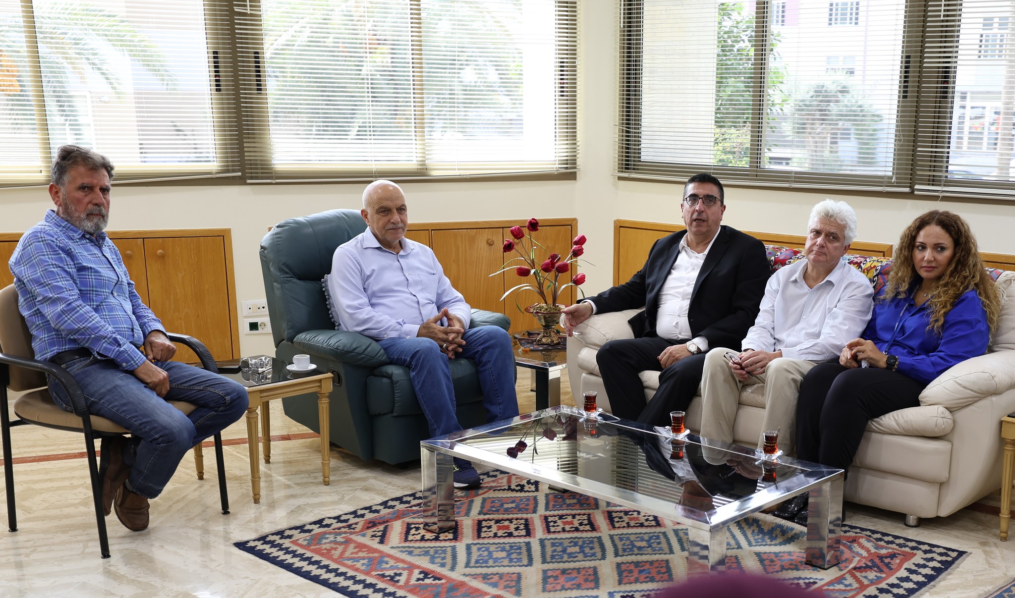 معالي الوزير الدكتور هكتور حجّار في زيارة لمؤسسات الإمام الصدر